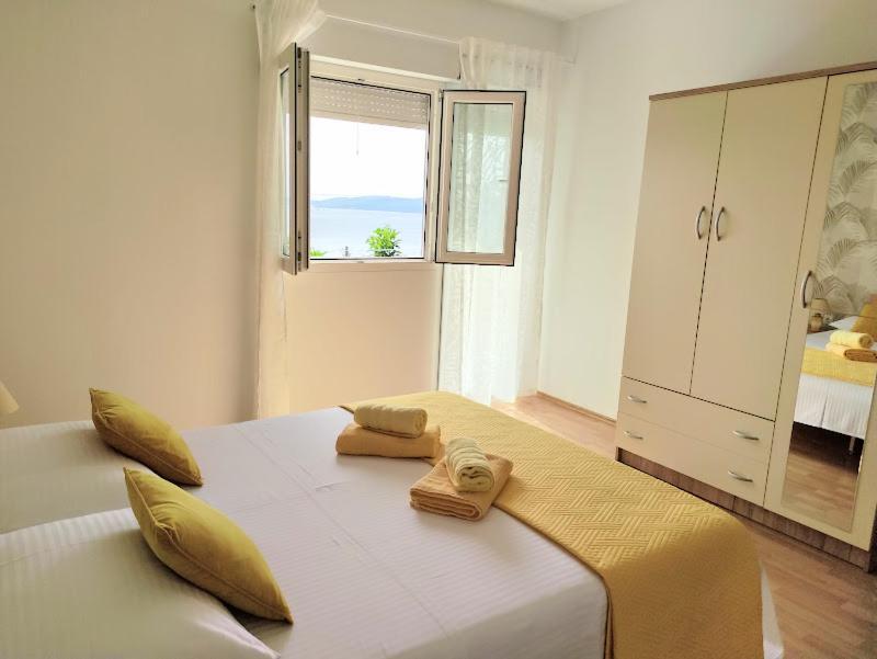 Apartmani Mila A1 & A2 & 3 Трогир Экстерьер фото